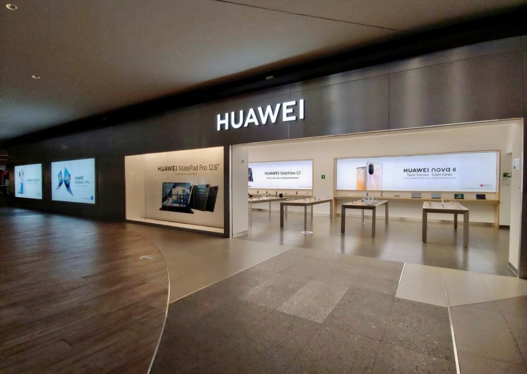 Huawei Experience Store Monterrey (1)