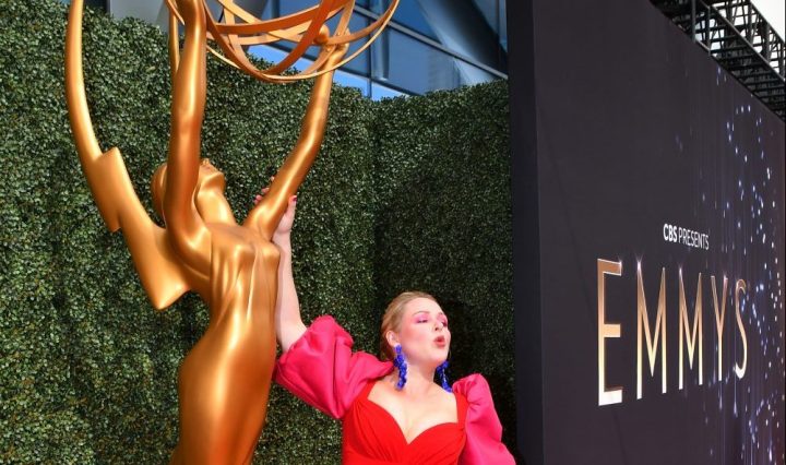 Ariel Duma Alfombra Roja E! Premios Billboard de la Música Latina 2021