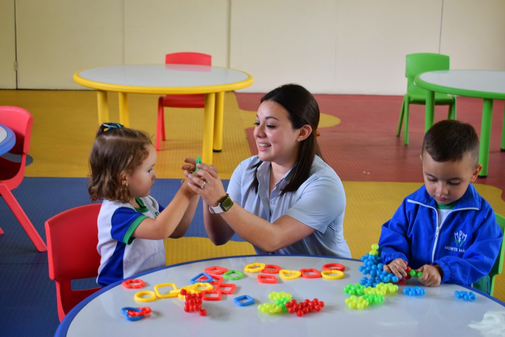Colegio Monte María Educación diferenciada