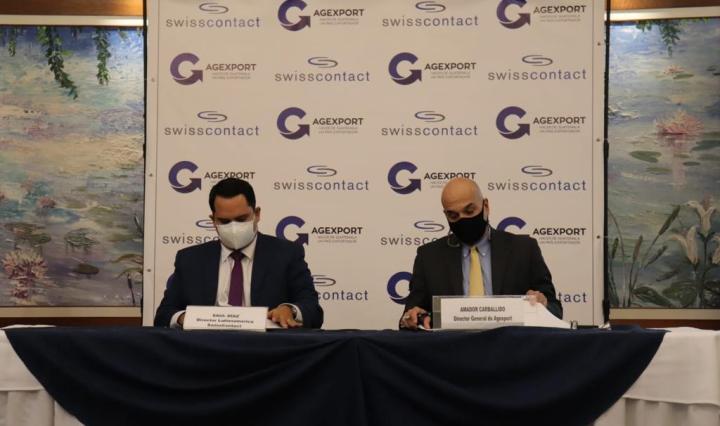 Firma Consultoría alianza Swisscontact y AGEXPORT