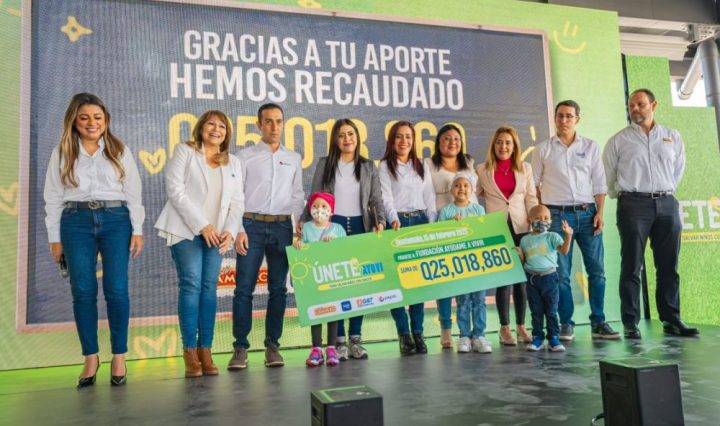 FOTO OFICIAL ÚNETE 2