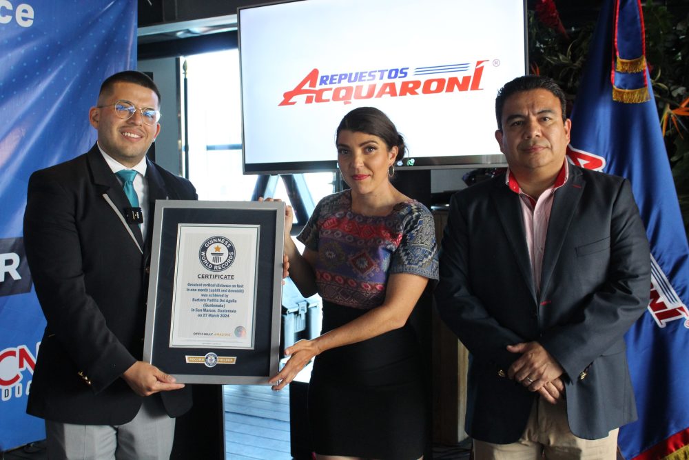 1. Bárbara Padilla establece su segundo Récord Guinness