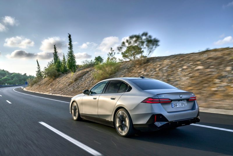 El BMW Serie 5 obtiene el título de World Luxury Car 2024