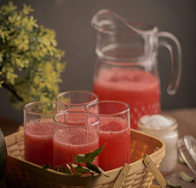 Déjate consentir de una manera saludable con opciones de bebidas para las mañanas y tardes soleadas.