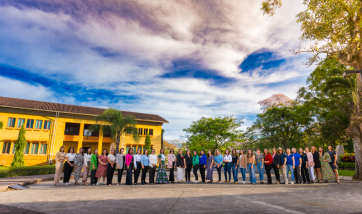 Segunda edición de LEADS ACADEMY FOR WOMEN 2023 de INCAE y Banco Industrial gradúa con importantes logros económicos a 35 empresarias centroamericanas