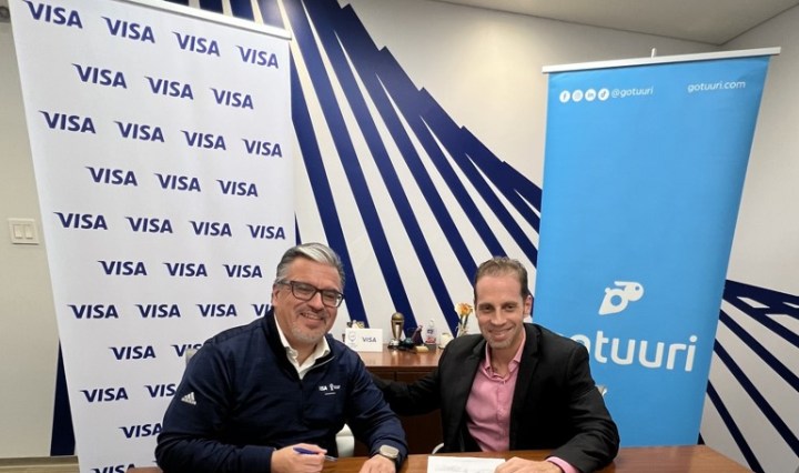 Visa y Gotuuri firman convenio 2