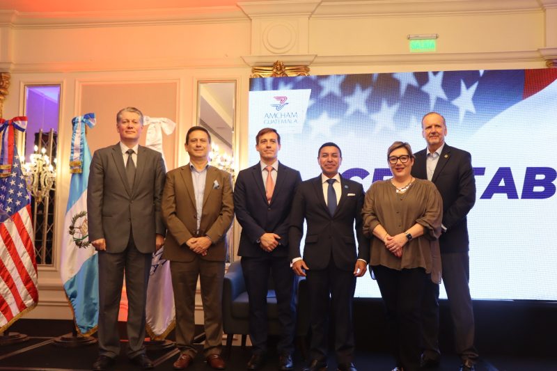 AMCHAM PROMUEVE REUNIÓN DE ALTO NIVEL PARA FORTALECER LA ATRACCION DE INVERSIÓN EXTRANJERA