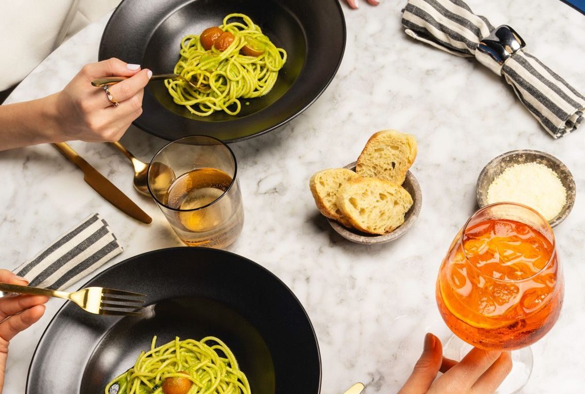 Fashion Meets oaklandplace