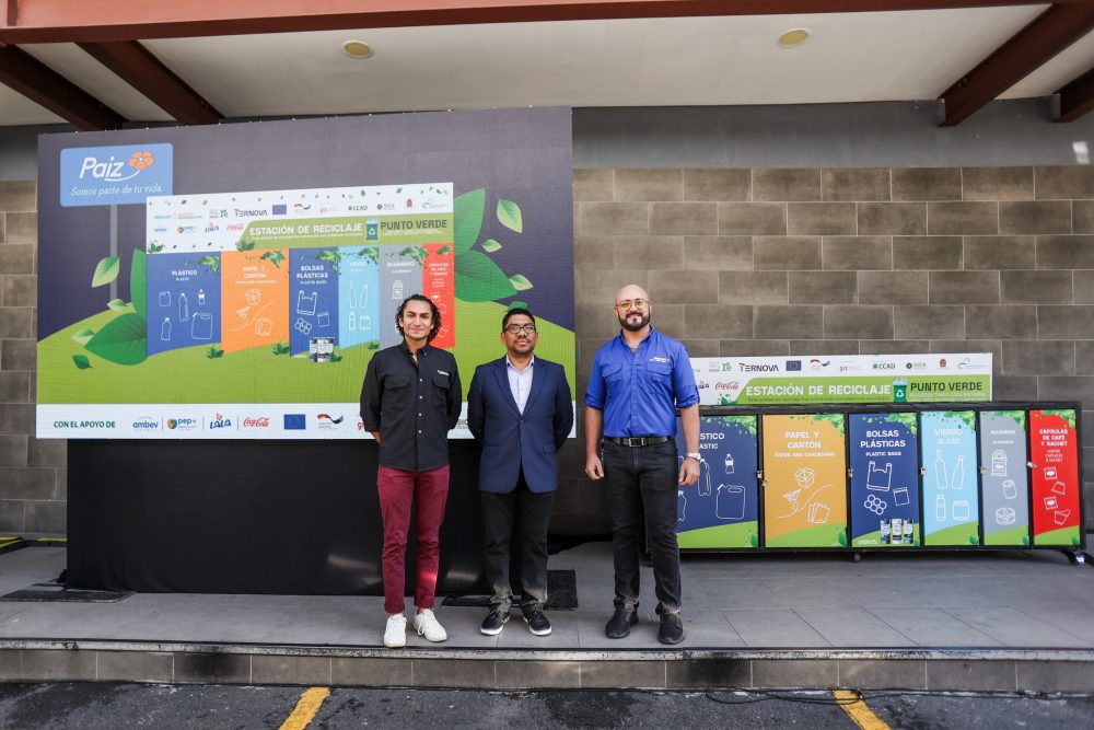 Fotografia Oficial estación de reciclaje Punto Verde Paiz