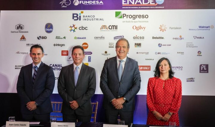 Fotografia Oficial lanzamiento ENADE 2024