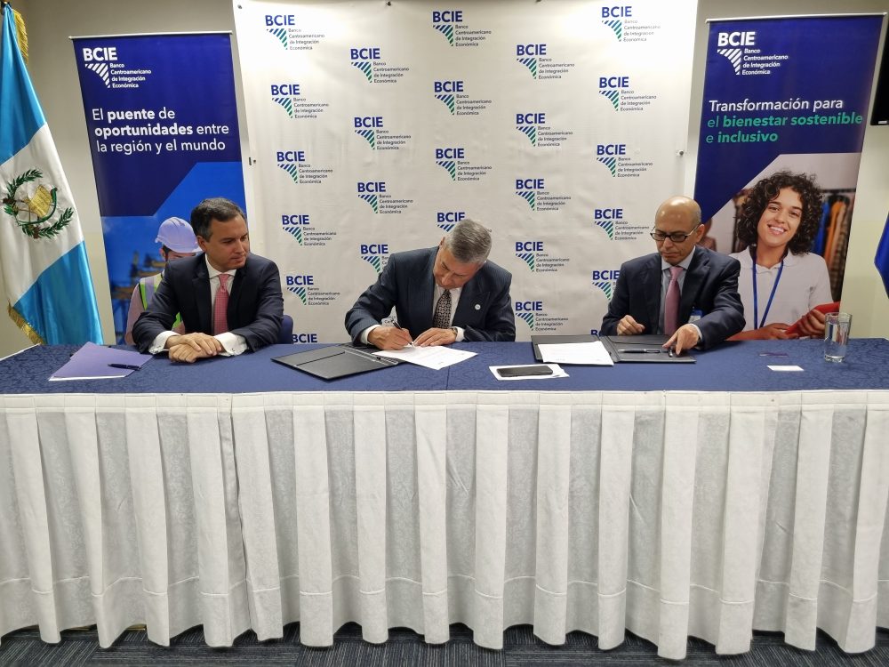 BCIE y la Bolsa de Valores Nacional de Guatemala