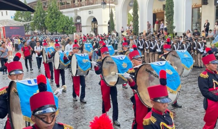 203 Años de Libertad Celebrados en Ciudad Cayalá