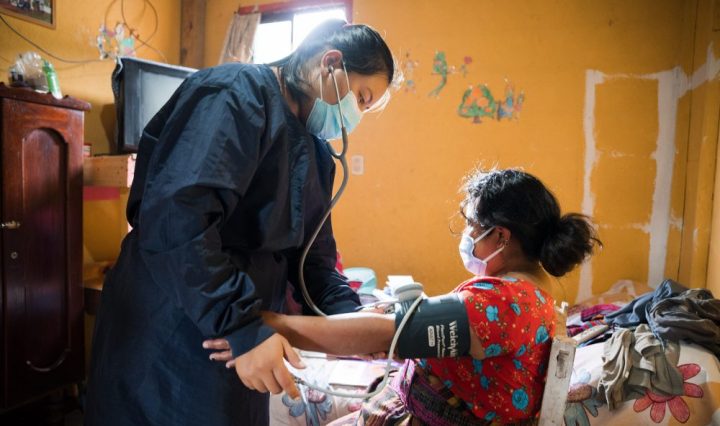 Clínica Móvil-9 puente de amistad