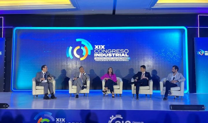 Grupo AG participa y destaca su trabajo en ética y cumplimiento en congreso organizado por la Cámara de la Industria