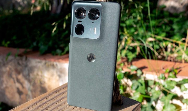 Motorola Dual SIM (2)