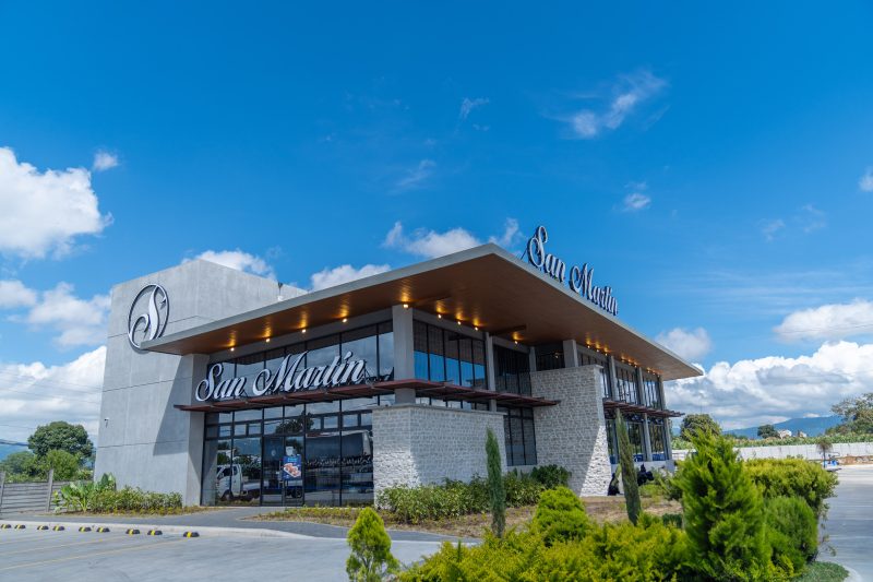 San Martín llega a Plaza Magdalena, Cobán e Interplaza, Chimaltenango abriendo las puertas de dos nuevos puntos de encuentro para los clientes del sector, con sus productos favoritos y un ambiente espectacular