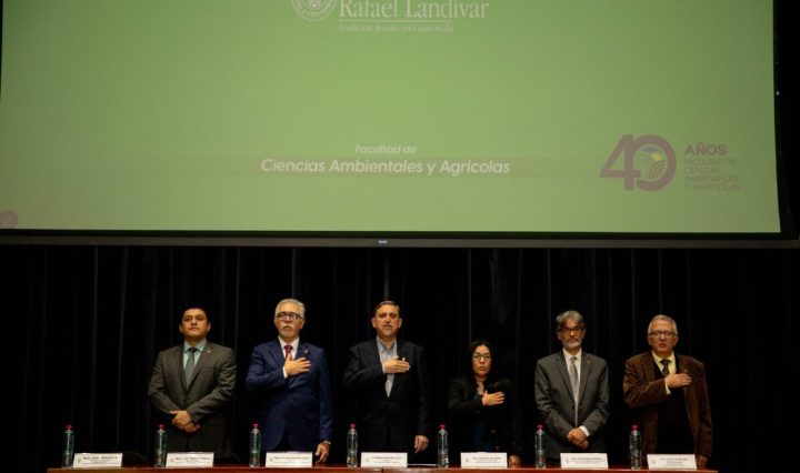 40 aniversario F. Ciencias Ambientales y Agrícolas URL (5)