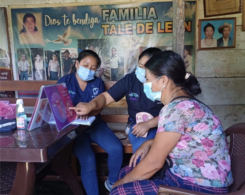 Puente de Amistad, comprometido con el desarrollo integral de sus clientas por medio de la prevención y cuidado de su salud.