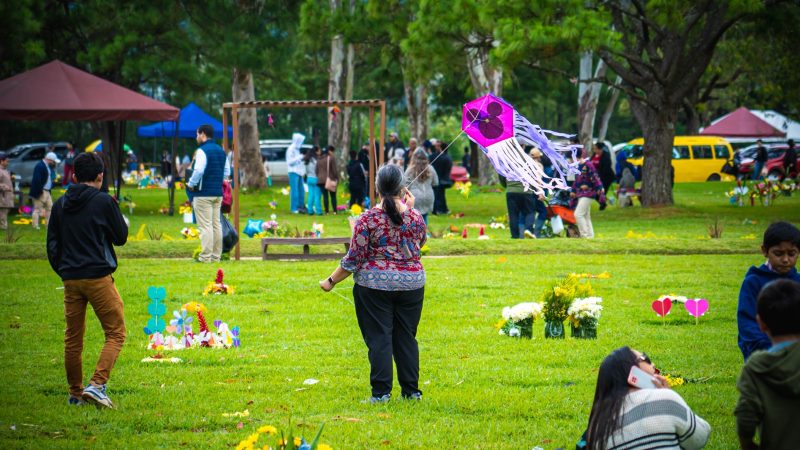 Señoriales Corporación de Servicio invita a conmemorar el Día de Todos los Santos con “Homenajes de Luz y Vida”