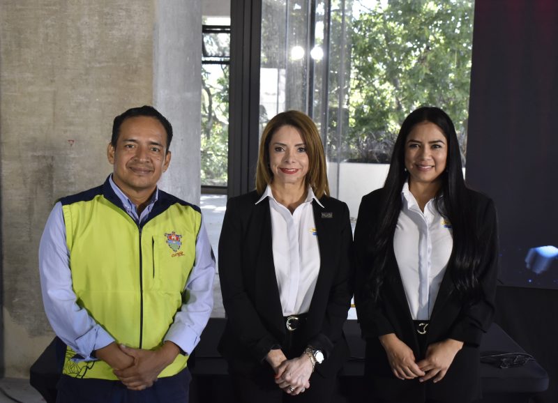 Se encienden los Alumbrados EEGSA en Guatemala, Escuintla y Sacatepéquez