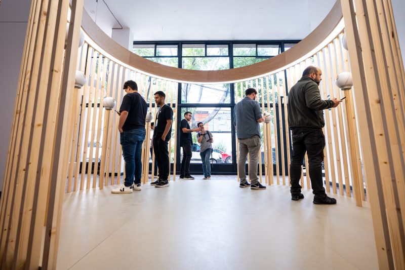 Más de 10 mil guatemaltecos ya han verificado su humanidad en internet de manera privada con World, una solución para diferenciar humanos de los bots en el país