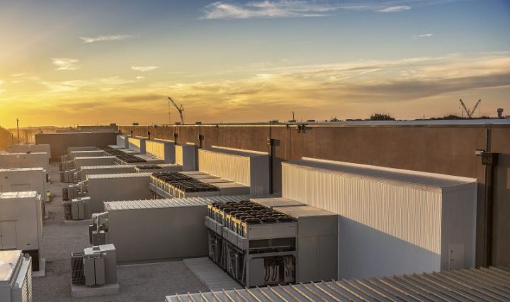 Vertiv y Compass Datacenters colaboran en un sistema de enfriamiento líquido y por aire combinado para agilizar la implementación del enfriamiento líquido para las aplicaciones de IA