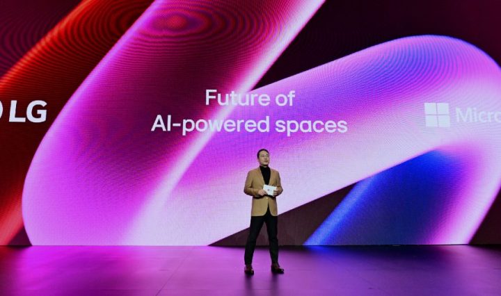 Image-LG-World-Premiere.3