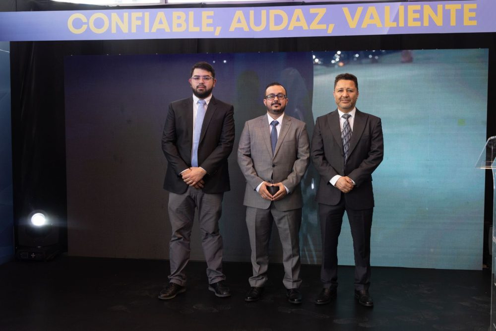 Foto oficial FORTHING