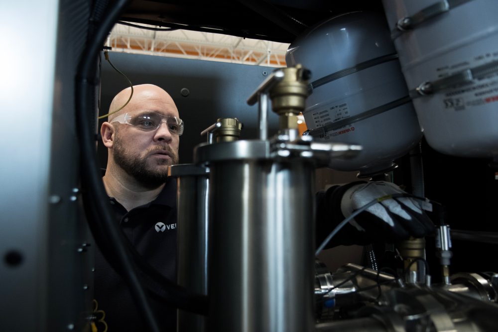 Vertiv anuncia el lanzamiento mundial del portafolio de Servicios de Enfriamiento Líquido para soportar