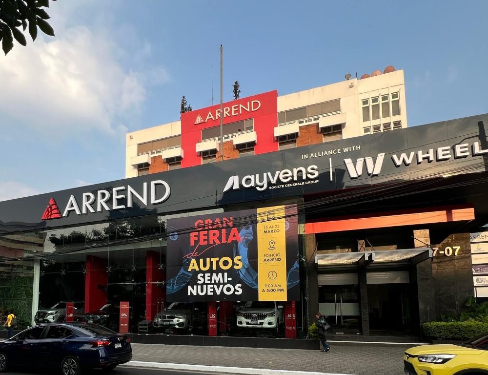 Arrend1 feria de autos seminuevos