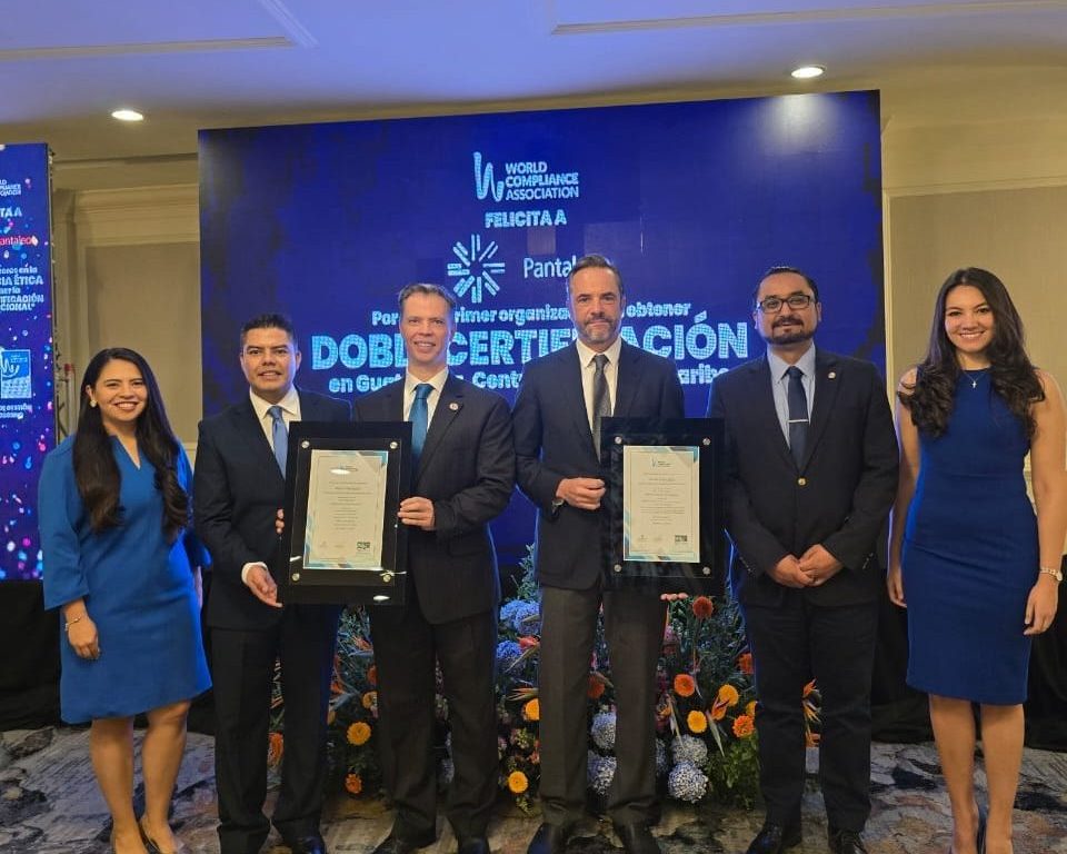DOBLE CERTIFICACION ISO WCA A GRUPO PANTALEON 3