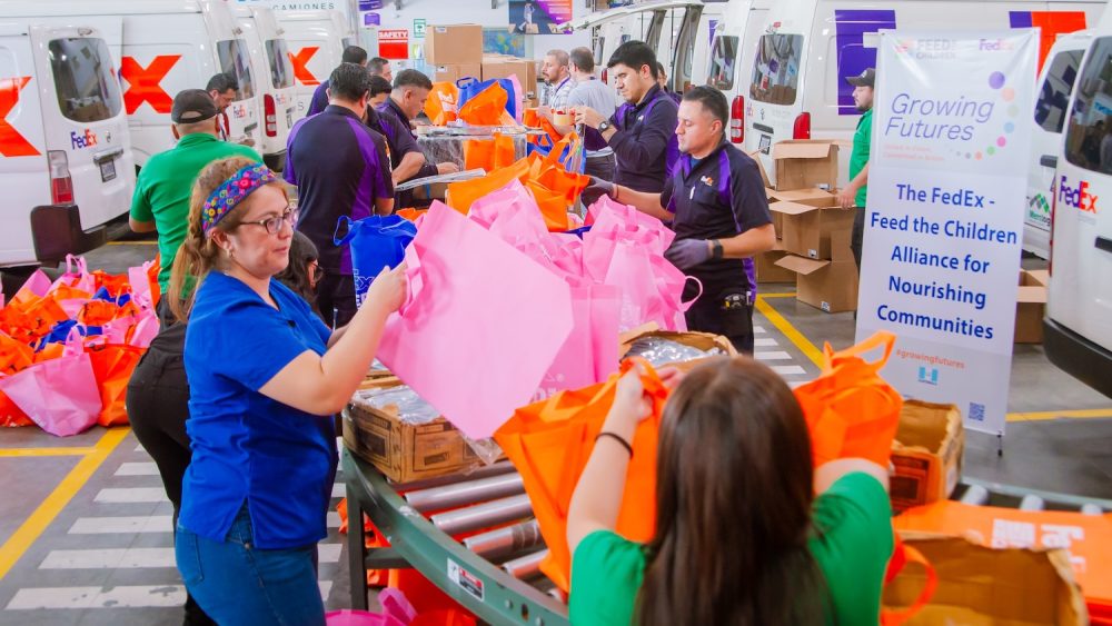 01. FedEx y Feed the Children se unen para apoyar a las comunidades guatemaltecas