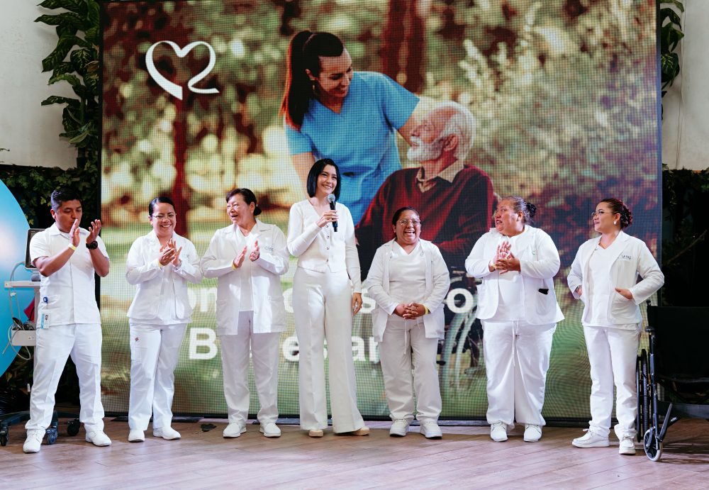 20250512 LPGH Congreso Enfermería 05 Conmemoración Grupo Hospitalario