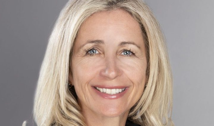 HS-Deidre_Deacon-ViewSonic_CRN_WotC-May2025-SPA (1)