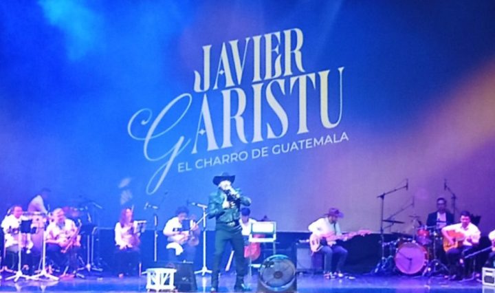 Javier_Garistu_Serenata_Mama