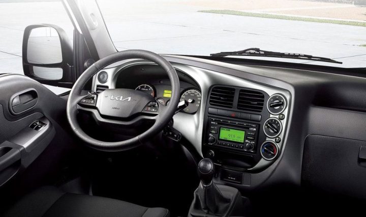 k2700-interior kia