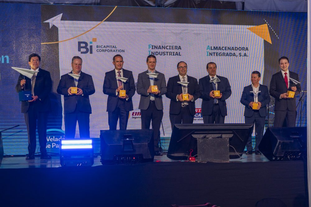 1120625_veladaDePapel_FundacionBi_183