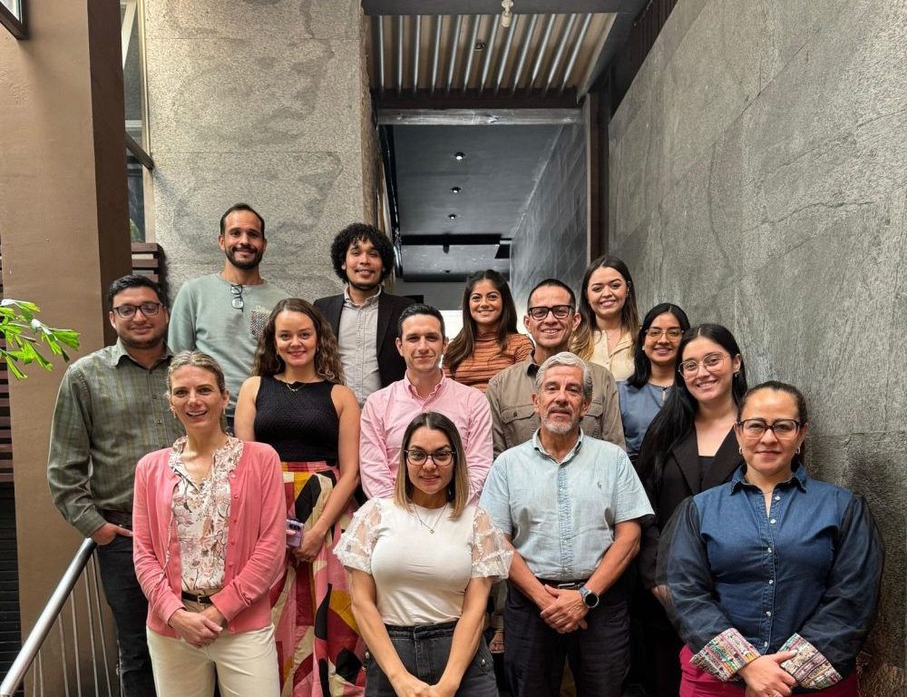 Cómite Alianza por los Jovenes de Centrarse