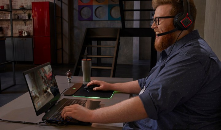 Milos_LouieMcCreeMei_Omen_EntireSetup_01_031_R2_M1714122