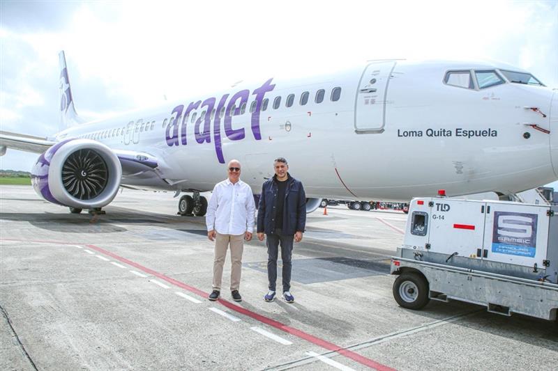 Arajet recibe su aeronave número 11 “Loma Quita Espuela”