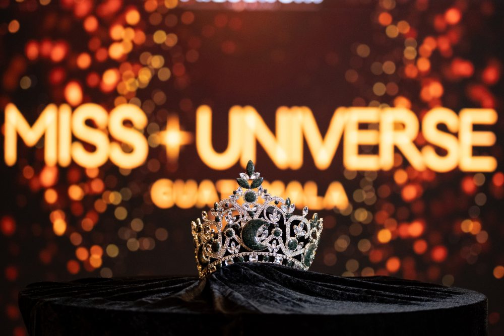 CORONA MUG 2025 Miss Universe Guatemala