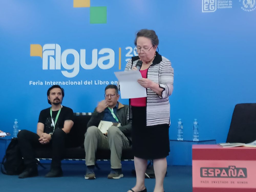 Editorial Piedrasanta presenta Jómshuk