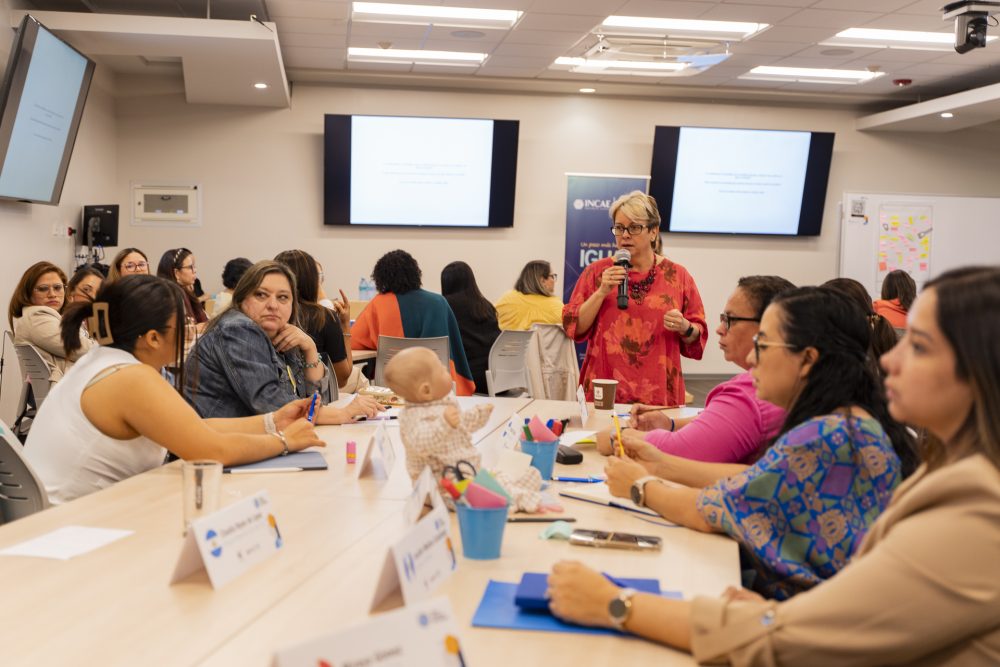 programa LEADS Academy for Women