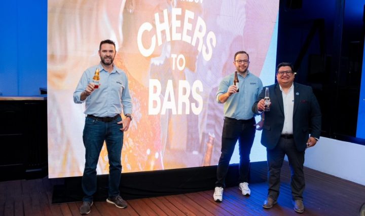 Cheer to local bar Cervecería Ambev Guatemala