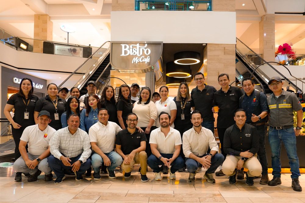 McDonald's McCafé Bistro Miraflores