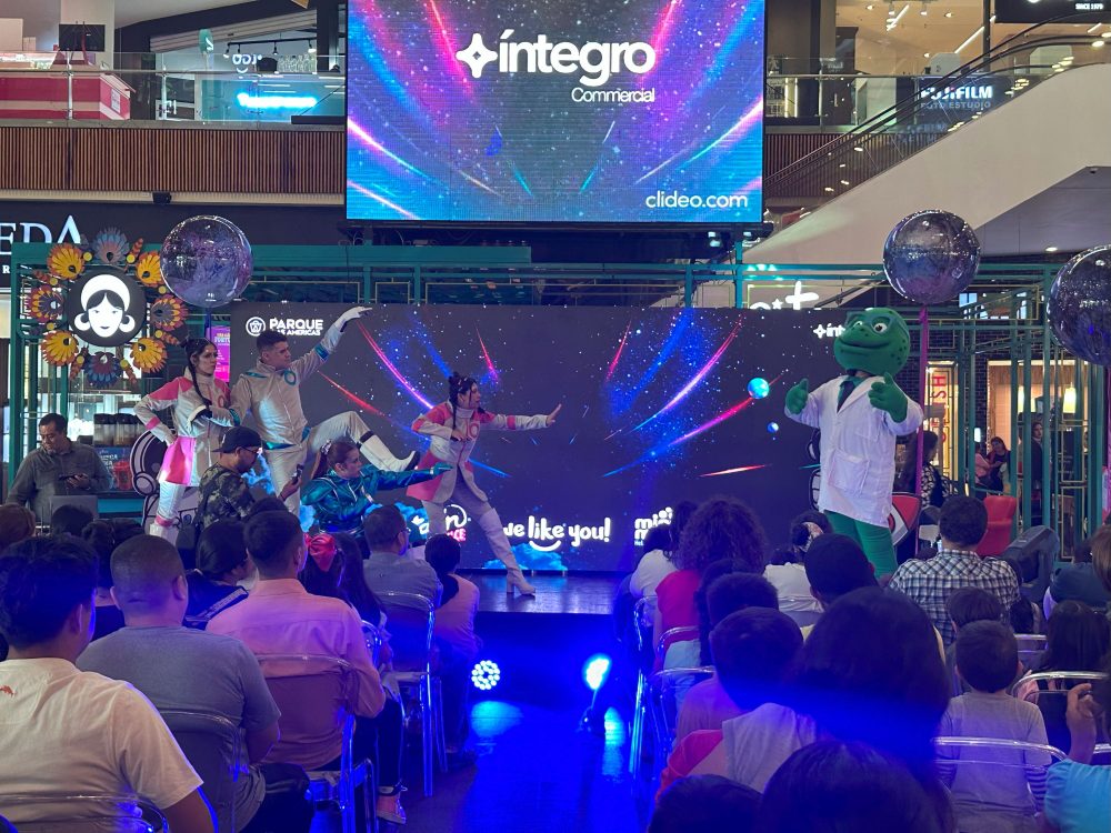 ÍNTEGRO - Centros comerciales en Guatemala