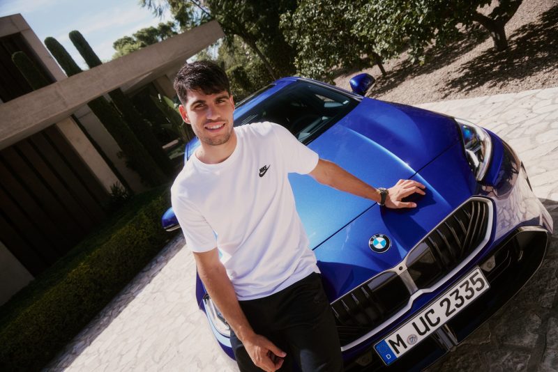 BMW amplía su colaboración con el tenista Carlos Alcaraz