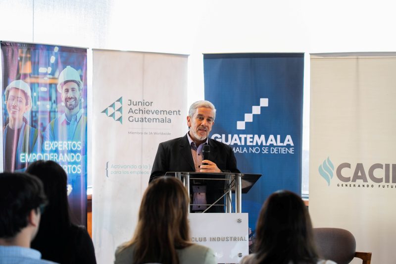 El 72% de las empresas en Guatemala enfrenta el desafío de retener al talento joven