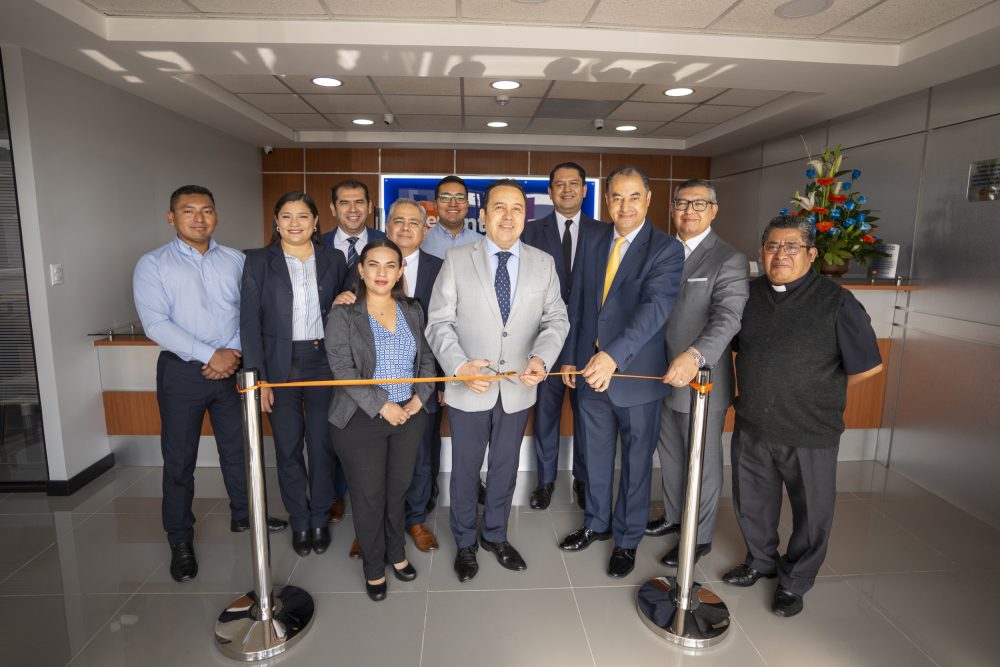 InterBanco inaugura su nuevo Centro de Negocios en Amatitlán para fortalecer la atención en el sector