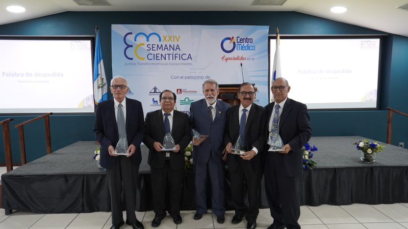 CENTRO MÉDICO realiza la XXIV Semana Científica, para la actualización de sus médicos y personal profesional, a cargo de sus pacientes